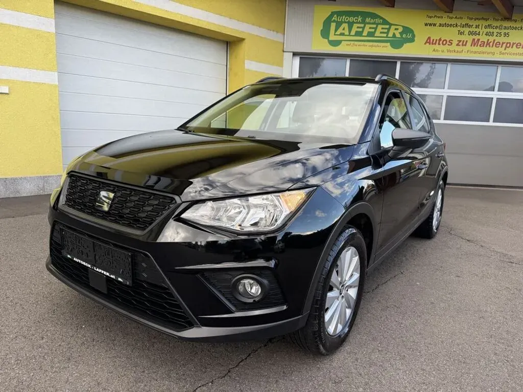 Seat Arona 2018 photo 2