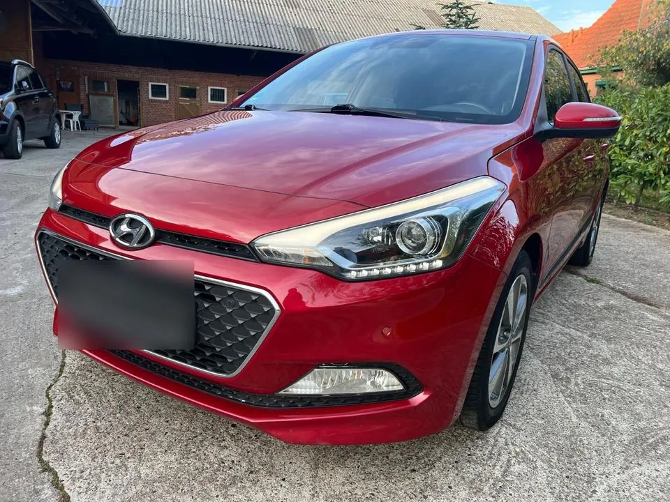 Hyundai I20