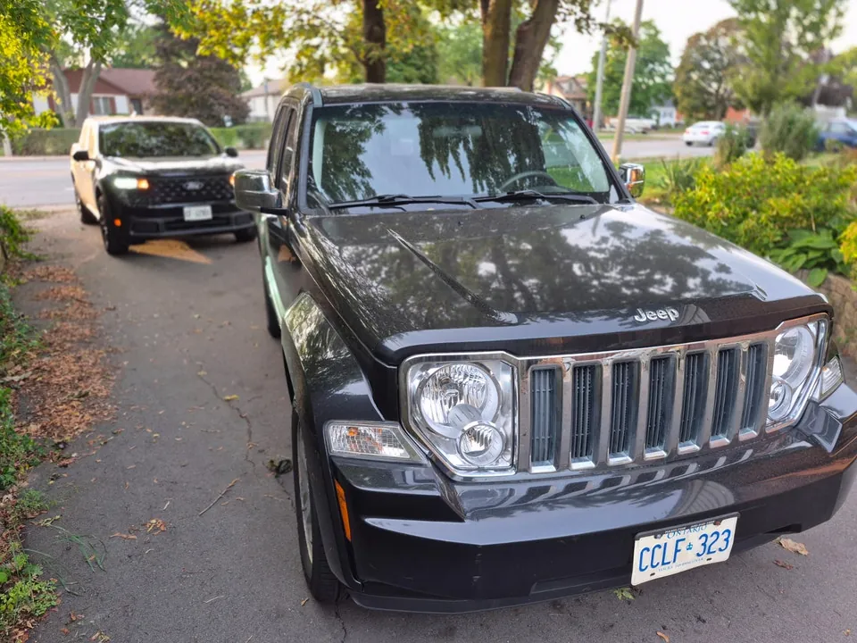 Jeep Liberty 2012 photo 5
