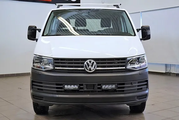 Volkswagen Transporter 2019 photo 3