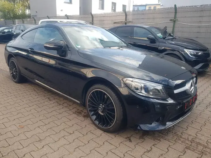 Mercedes-Benz C180