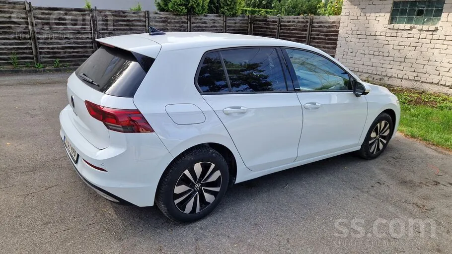 Volkswagen Golf 8 2024 photo 4