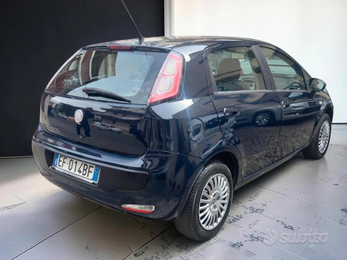 Fiat Punto 2010 photo 4