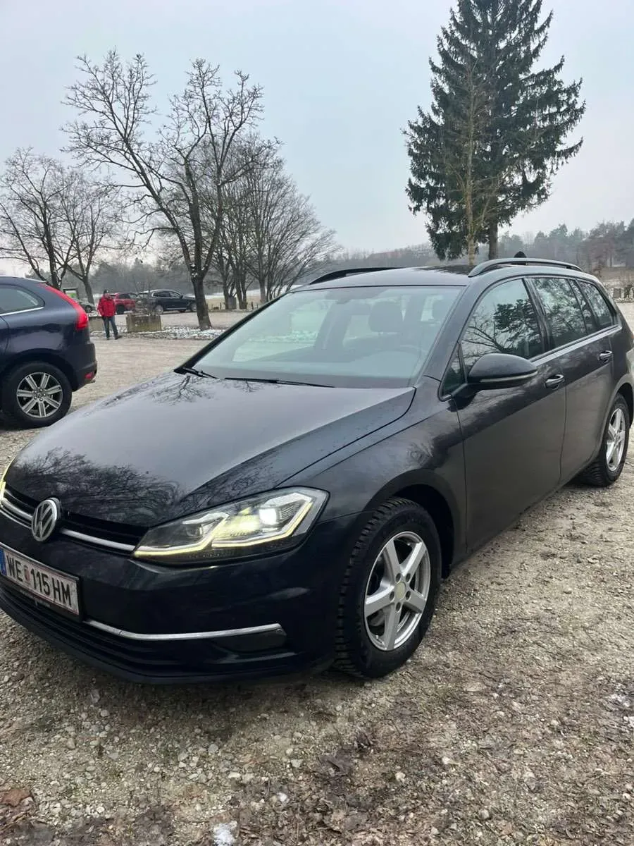 Volkswagen Golf 2018 photo 2