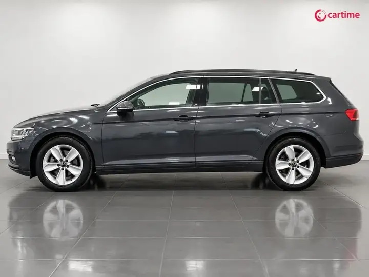 Volkswagen Passat 2021 photo 4