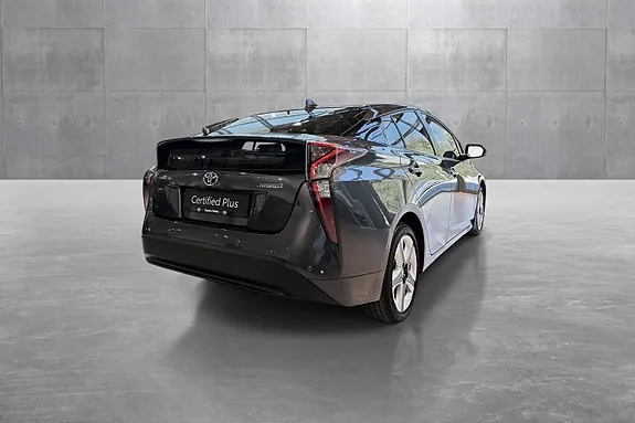 Toyota Prius 2018 photo 5