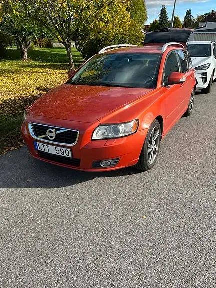 Volvo V50