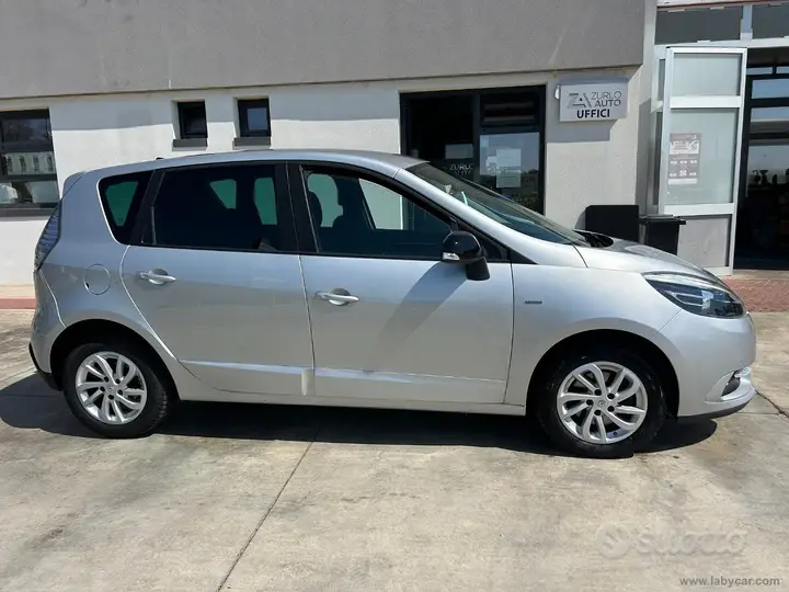 Renault Scenic 2016 photo 4