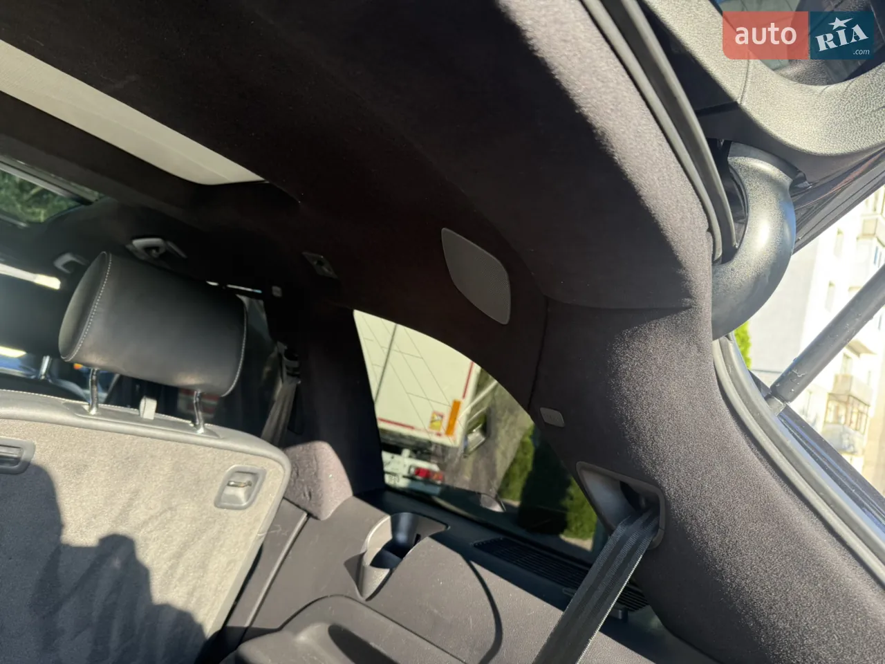 Audi Q7 2012 photo 4