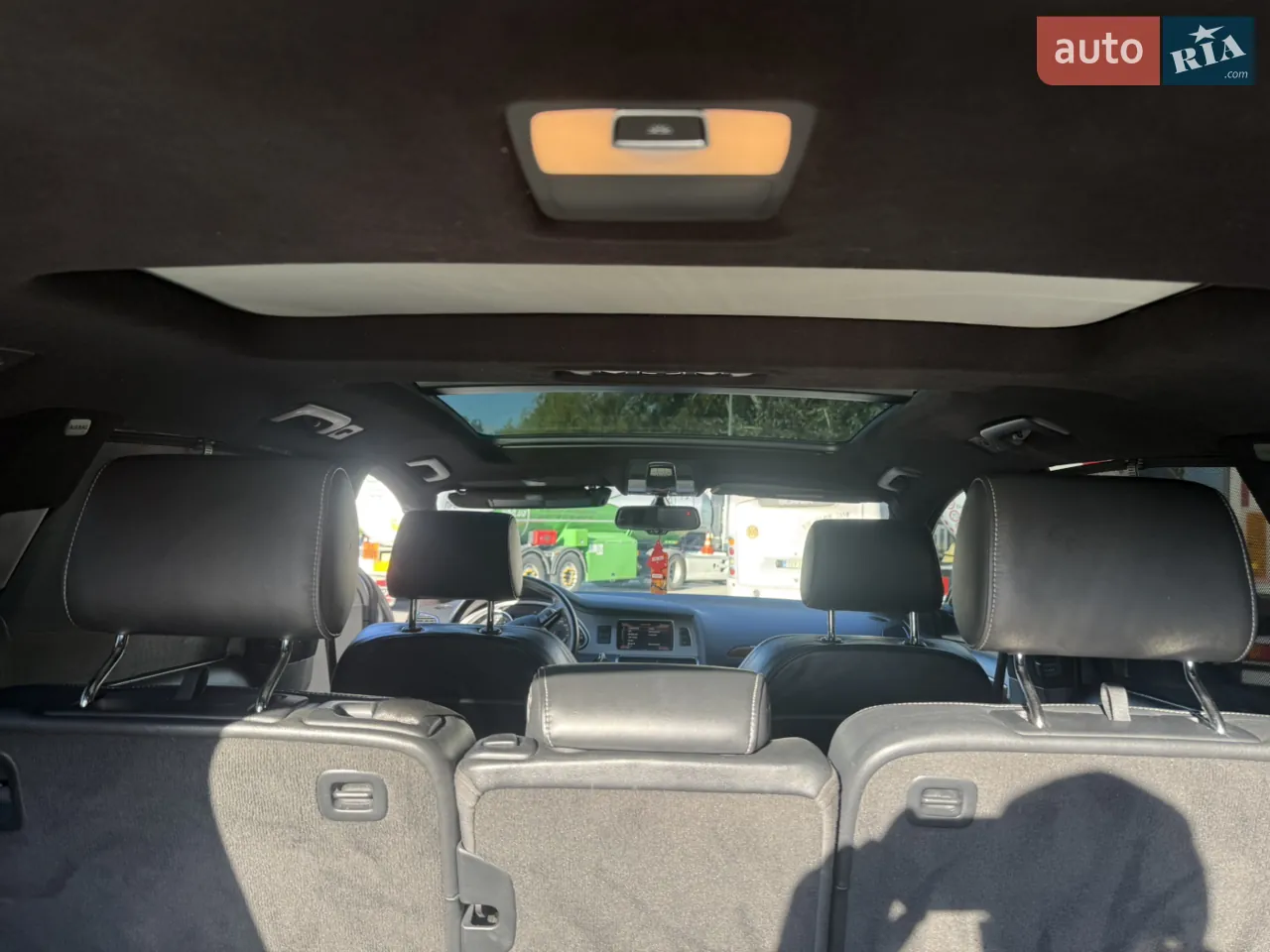 Audi Q7 2012 photo 5