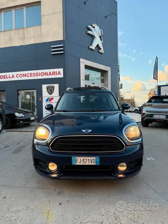 Mini Mini Countryman 2017 photo 2