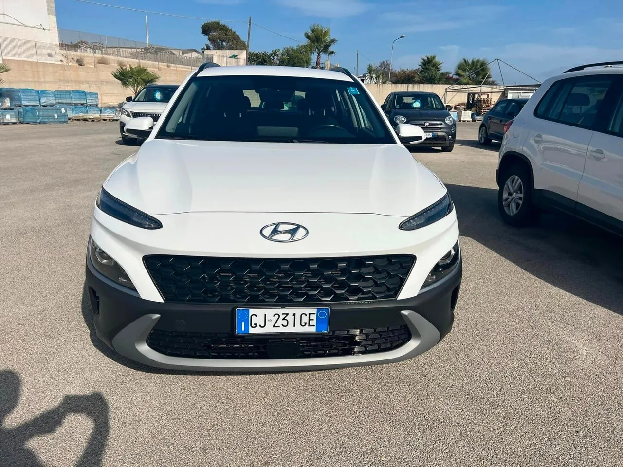 Hyundai Kona 2022 photo 2