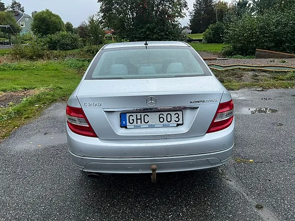 Mercedes-Benz C200 2008 photo 2