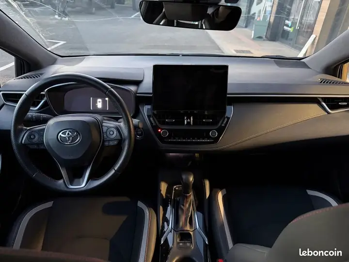 Toyota Corolla 2024 photo 3