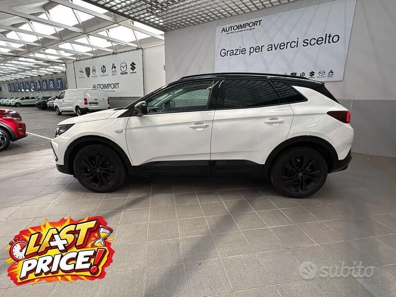 Opel Grandland 2022 photo 3