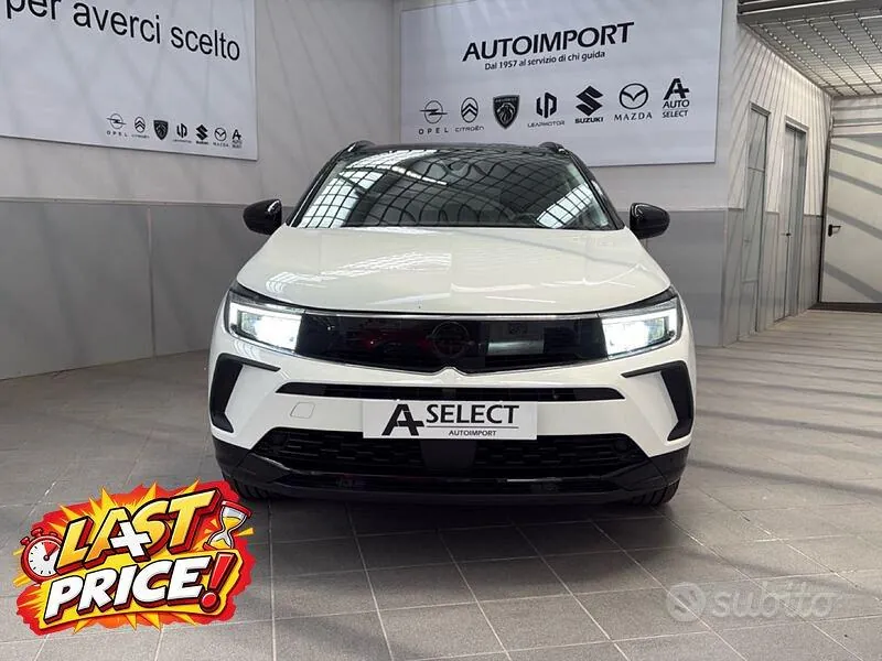 Opel Grandland 2022 photo 2