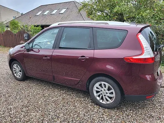Renault Grand Scenic Iii 2013 photo 4
