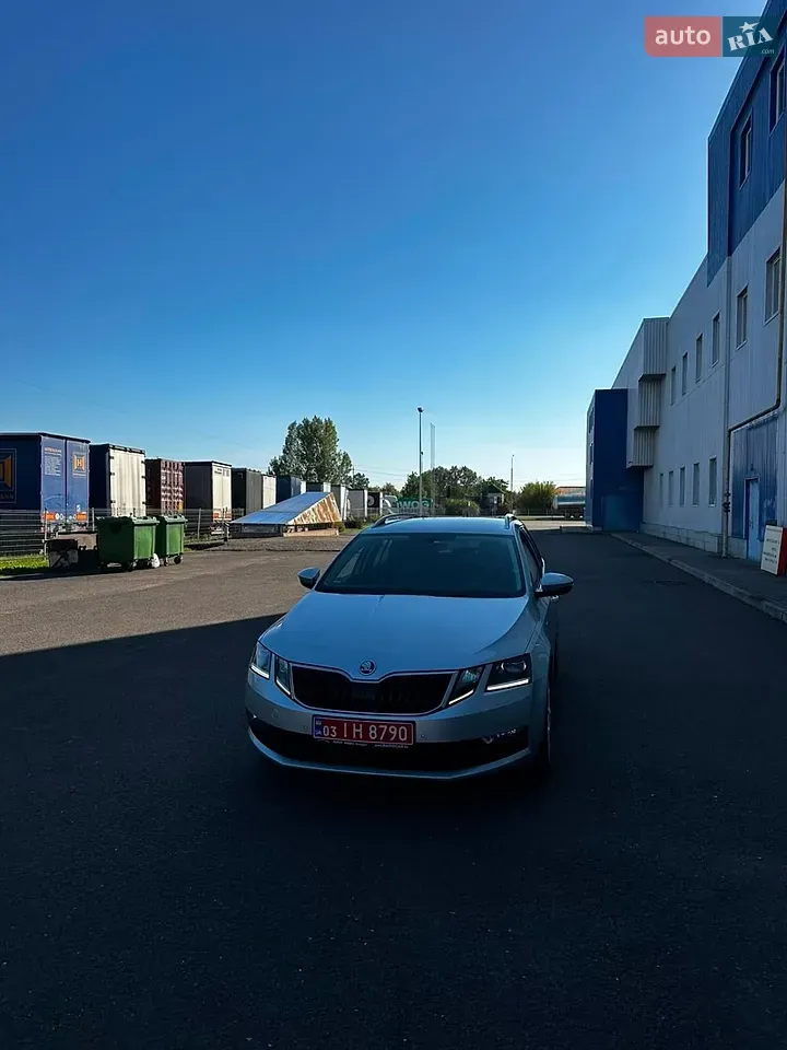 Skoda Octavia 2020 photo 4