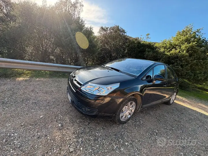 Citroen C4 2006 photo 3