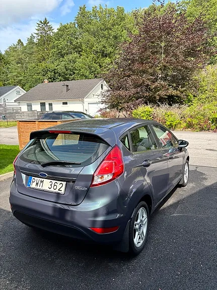 Ford Fiesta 2013 photo 3