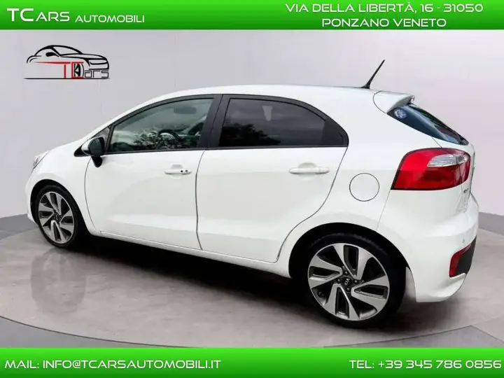 Kia Rio 2016 photo 4