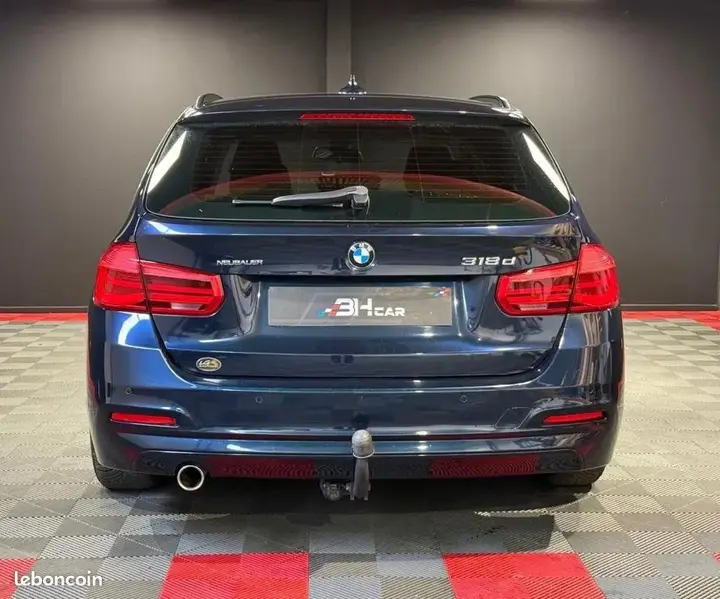BMW Série 3 2015 photo 5