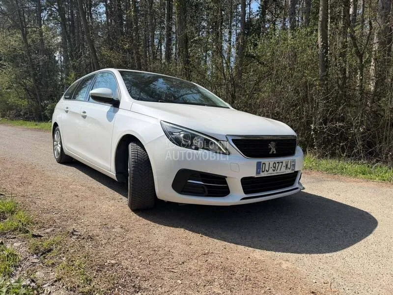 Peugeot 308 2020 photo 3
