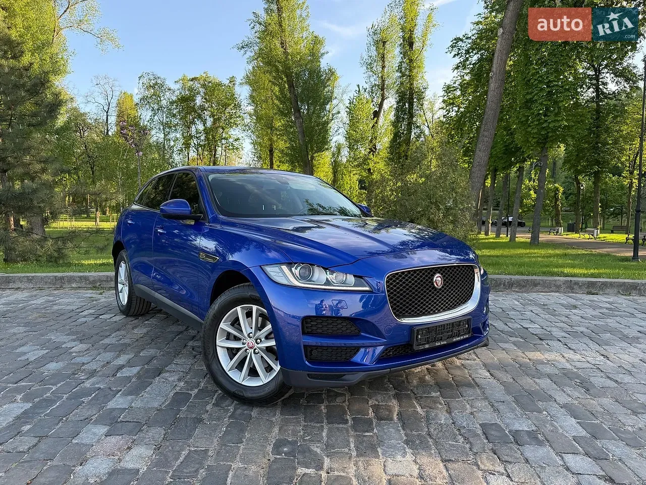 Jaguar F-Pace 2017 photo 3