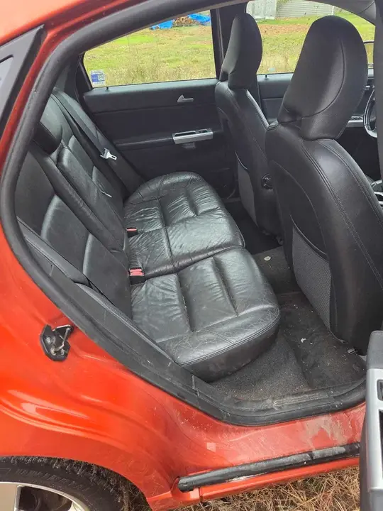 Volvo S40 2011 photo 5