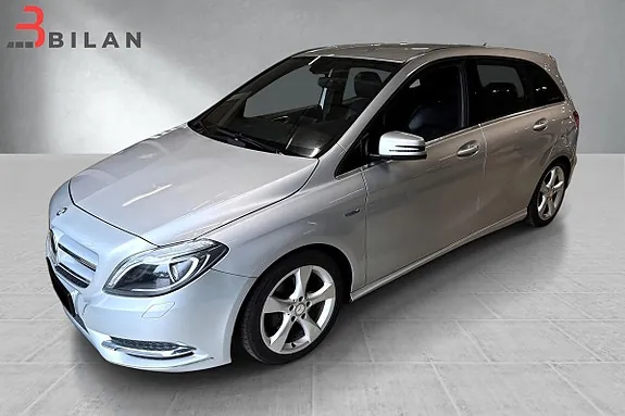 Mercedes-Benz B180 2013 photo 5