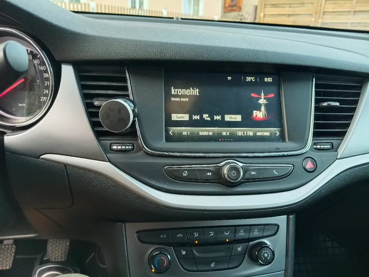 Opel Astra 2019 photo 3