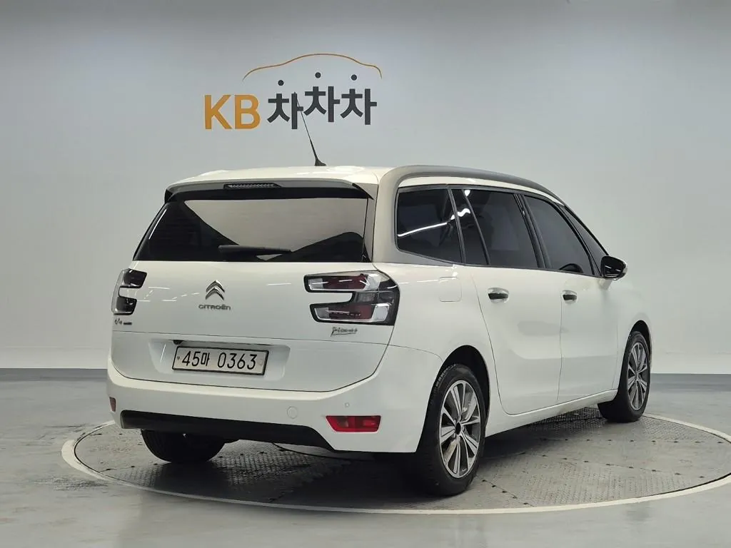 Citroen C4 2017 photo 3