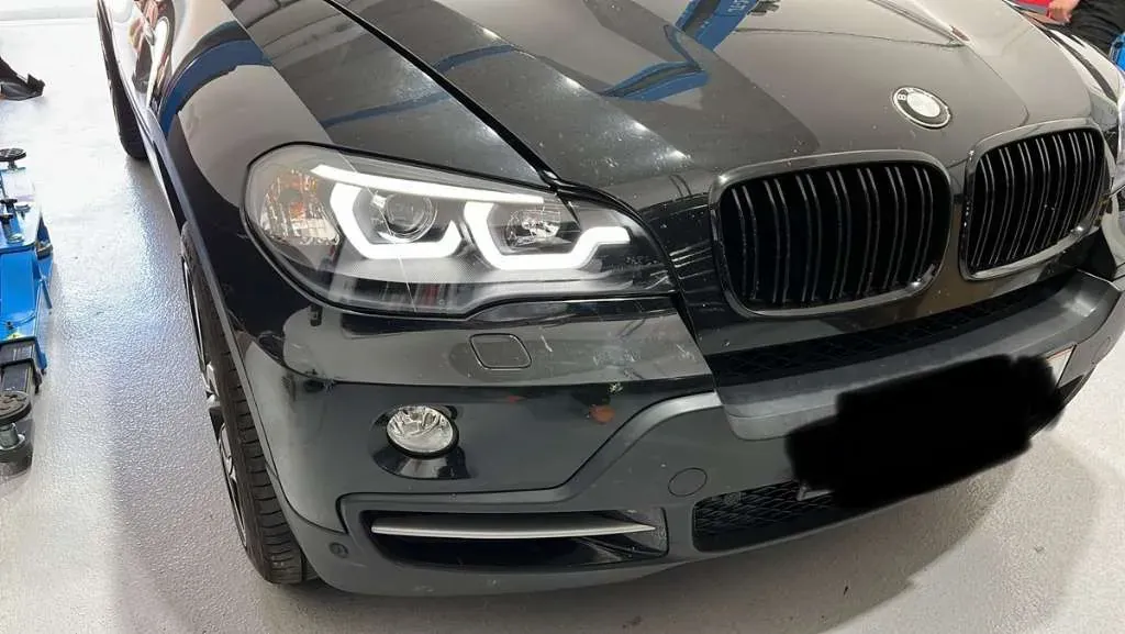 BMW X5 2009 photo 2