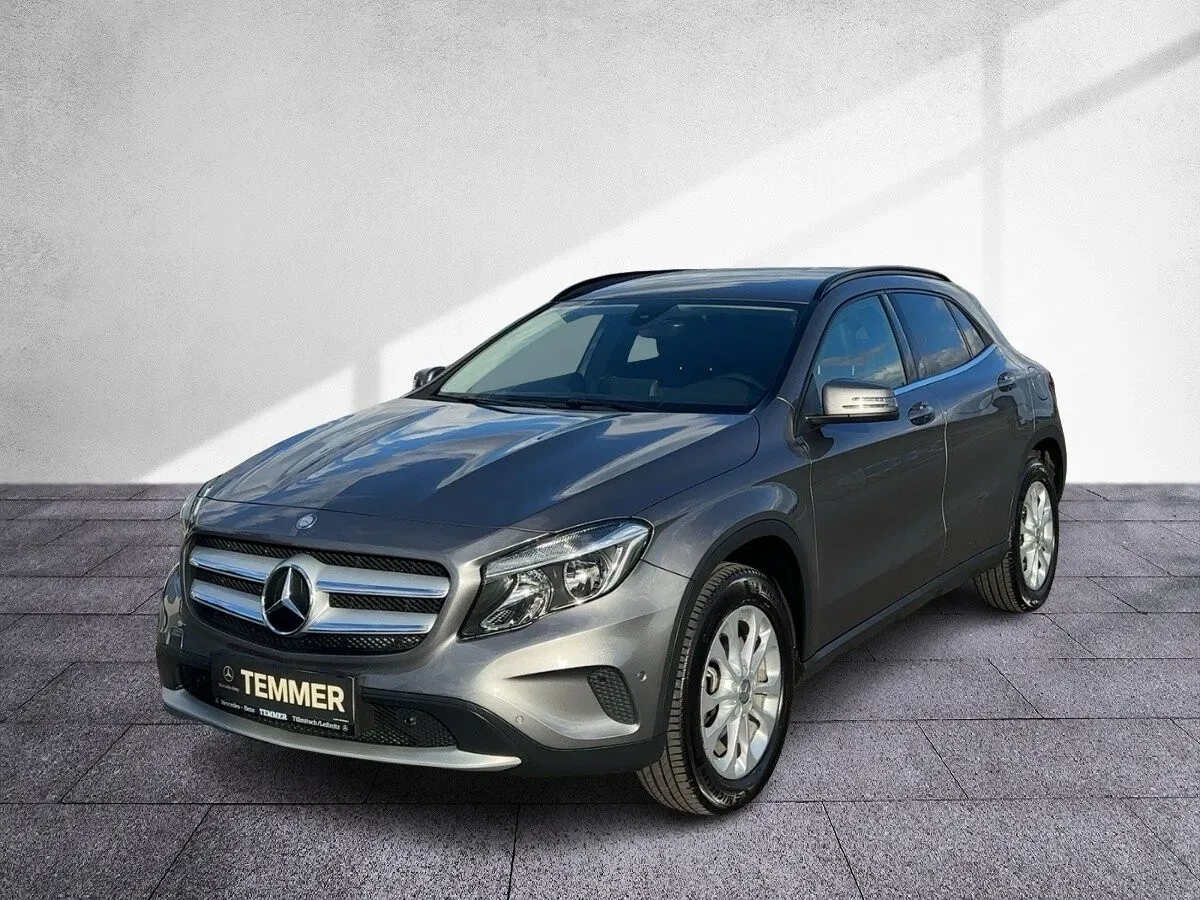 Mercedes-Benz Gla Class 2016 photo 2