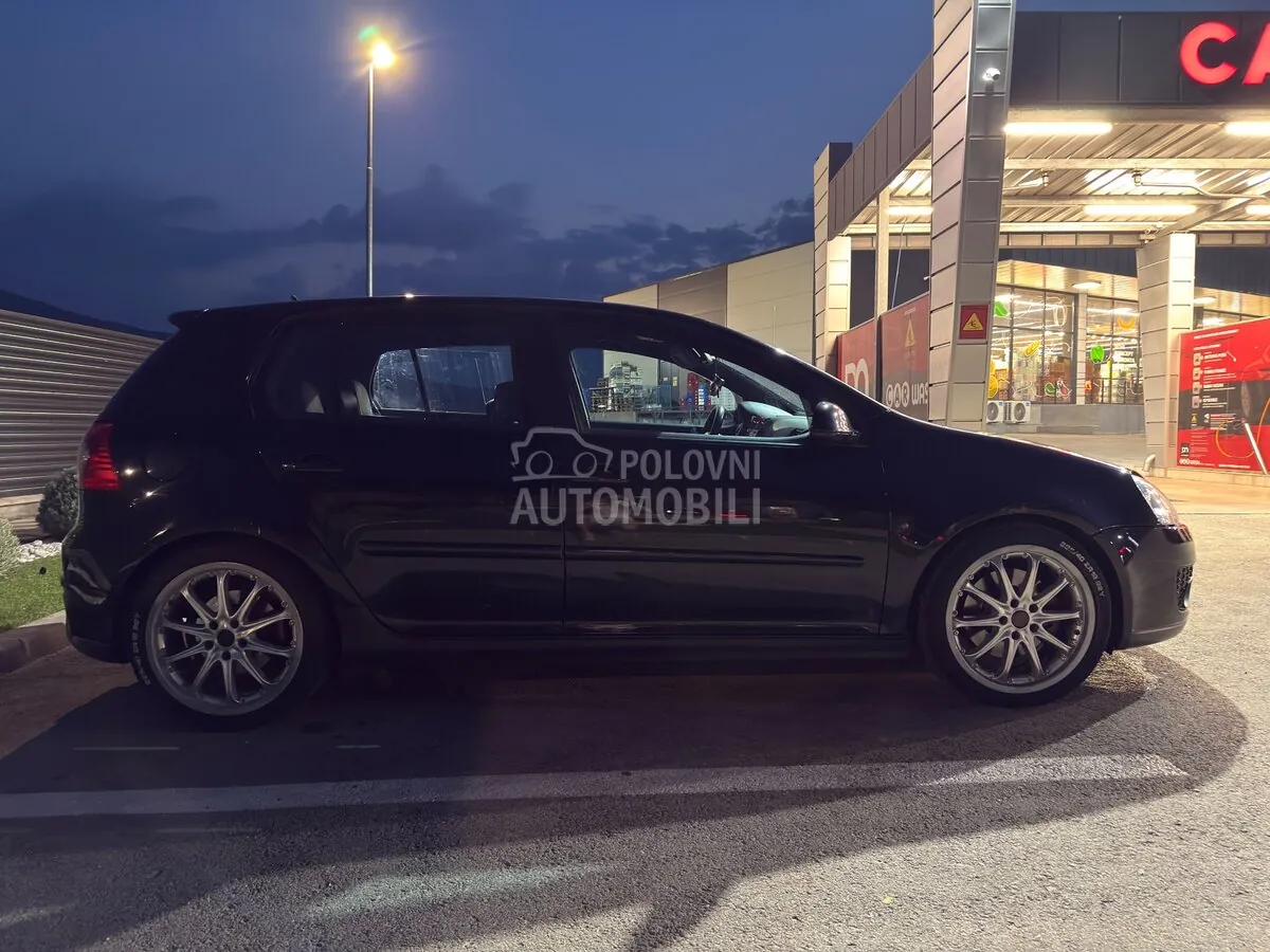 Volkswagen Golf 5 2005 photo 3
