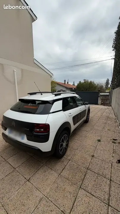 Citroen C4 Cactus 2017 photo 2