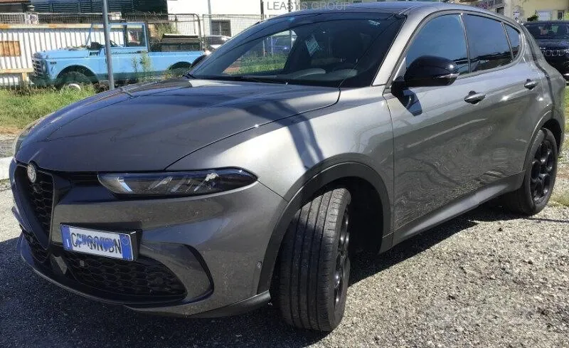 Alfa Romeo Tonale 2023 photo 2