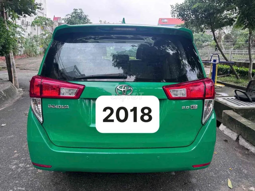 Toyota Innova 2018 photo 4