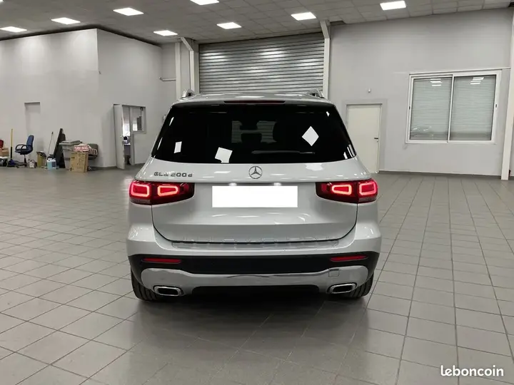 Mercedes-Benz Glb 2022 photo 5