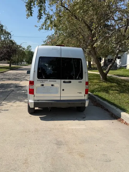 Ford Transit 2010 photo 3