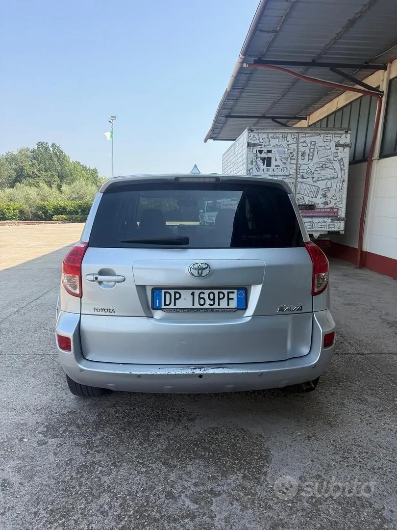 Toyota Rav4 2009 photo 5