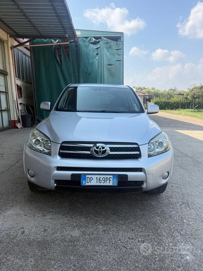 Toyota Rav4 2009 photo 4