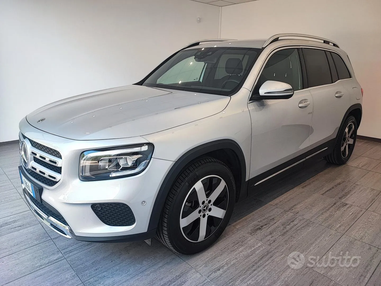 Mercedes-Benz Glb