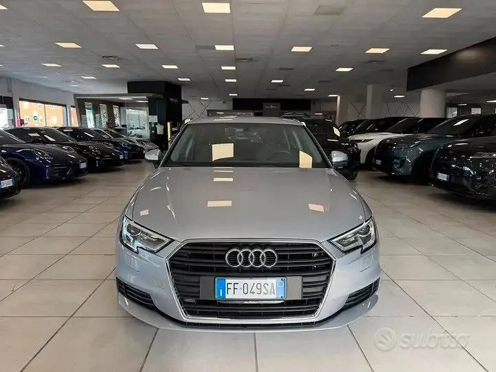 Audi A3 2016 photo 2