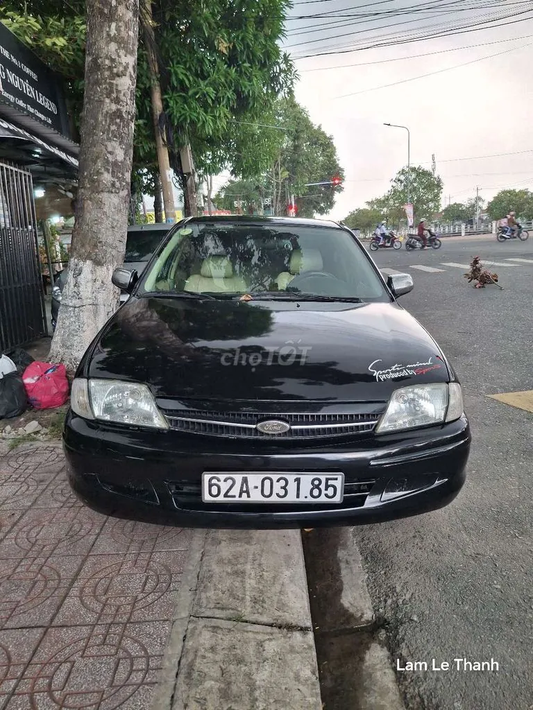 Ford Laser 2000 photo 2