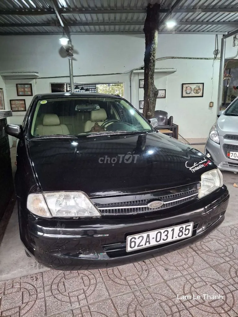 Ford Laser 2000 photo 5