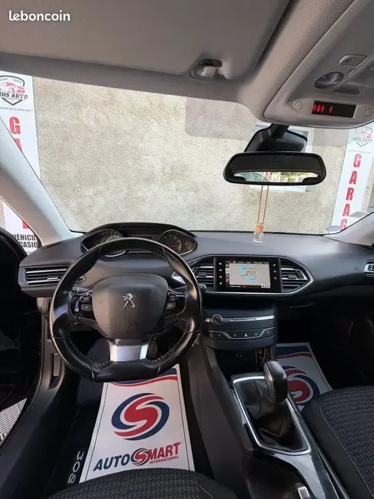 Peugeot 308 2017 photo 3