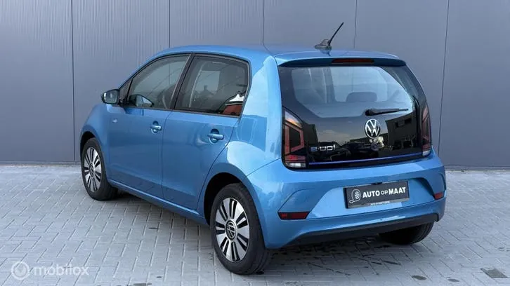 Volkswagen Up 2020 photo 3