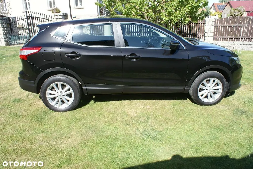 Nissan Qashqai 2014 photo 2