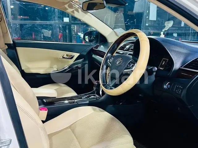 Toyota Premio 2019 photo 5